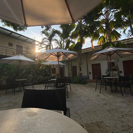 Hotel San German จีราร์ดอท ภายนอก รูปภาพ