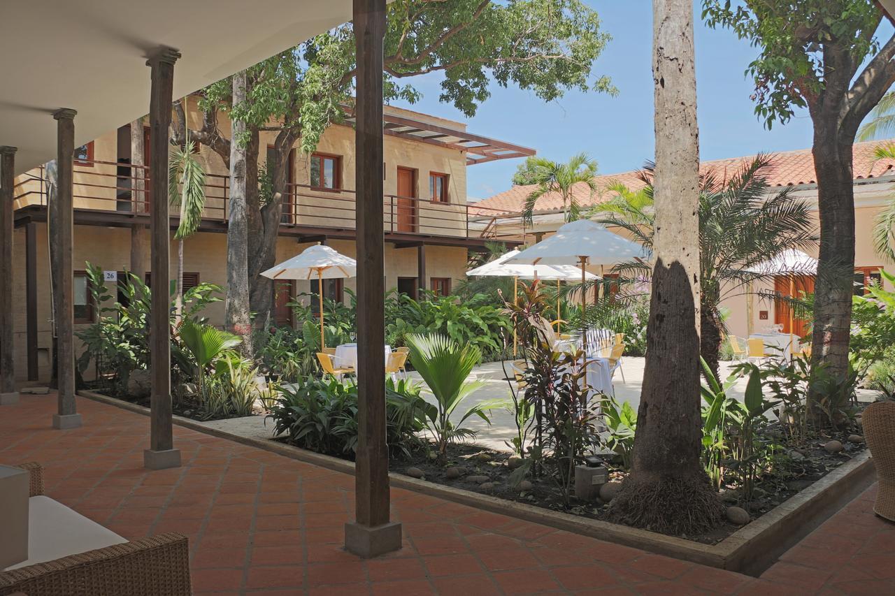 Hotel San German จีราร์ดอท ภายนอก รูปภาพ