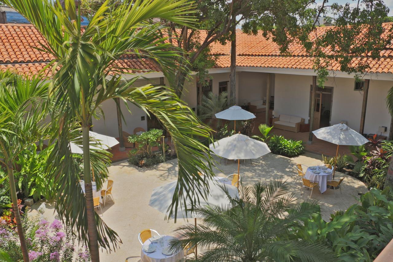 Hotel San German จีราร์ดอท ภายนอก รูปภาพ